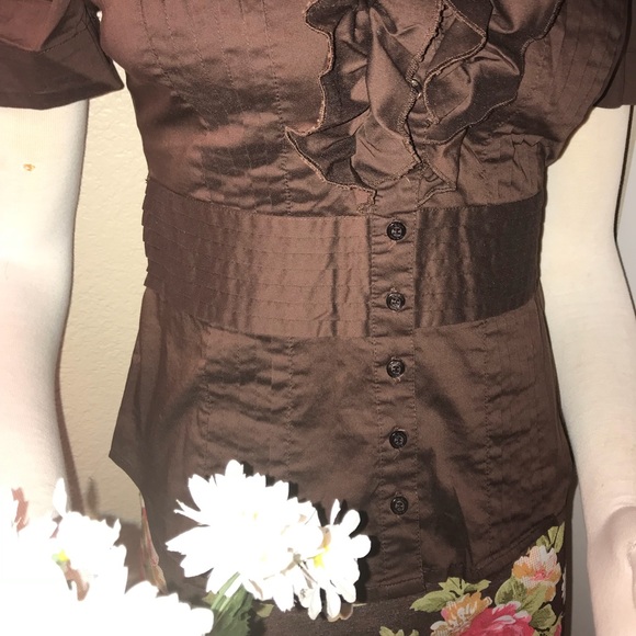 Bebe Chocolate Ruffle Blouse w/Puff Sleeves - Picture 3 of 8